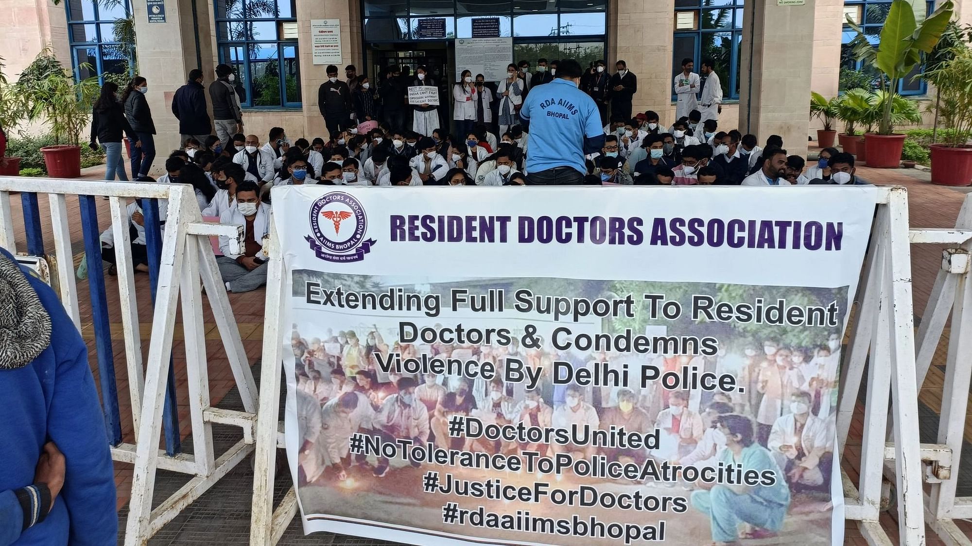 <div class="paragraphs"><p>The RDA in Madhya Pradesh's Bhopal also joined the agitation and announced suspension of hospital services, excluding emergency services, from 9 am to 1pm.</p></div>