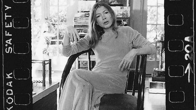Joan Didion, master of style, is dead at 87 years old - Vox