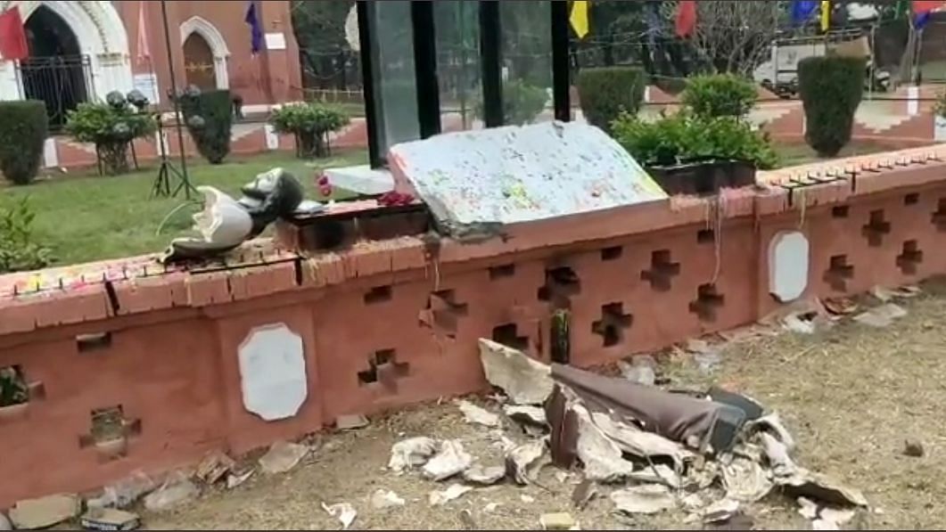 <div class="paragraphs"><p>In yet another incident of communal violence, a few miscreants have allegedly vandalised multiple statues at Haryana's Holy Redeemer Church.</p></div>