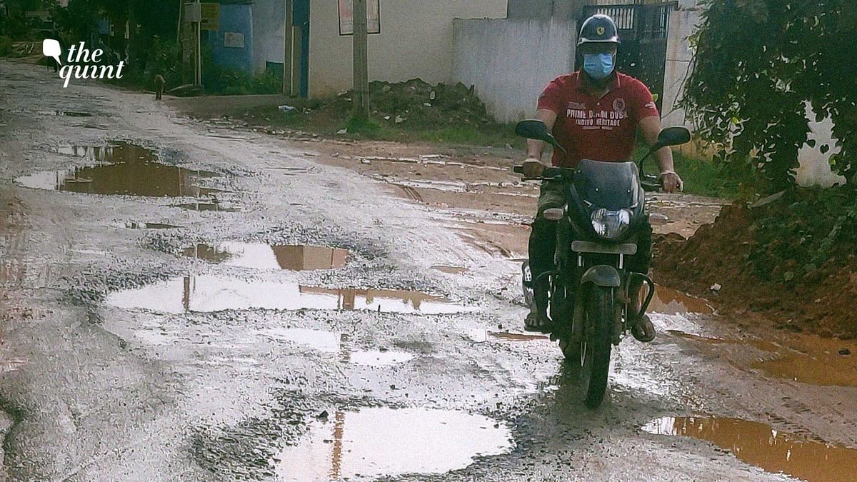 <div class="paragraphs"><p>Slushy roads marred by potholes have made the lives of residents in Bengaluru’s Rayasandra difficult.</p></div>