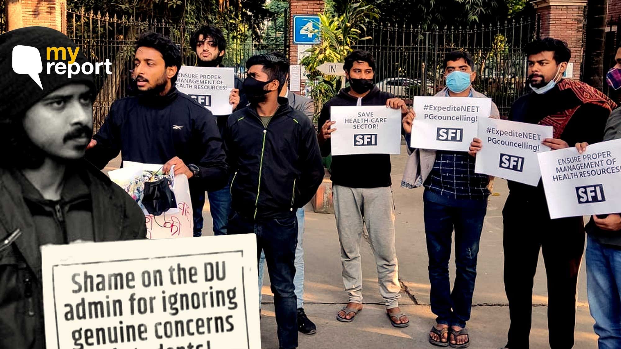 <div class="paragraphs"><p>Students from Delhi University and Delhi Technological University stage a protest in solidarity with the doctors.&nbsp;</p></div>