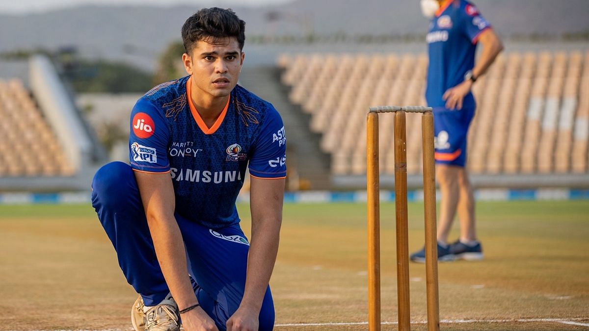 <div class="paragraphs"><p>Arjun Tendulkar in training with Mumbai Indians&nbsp;</p></div>