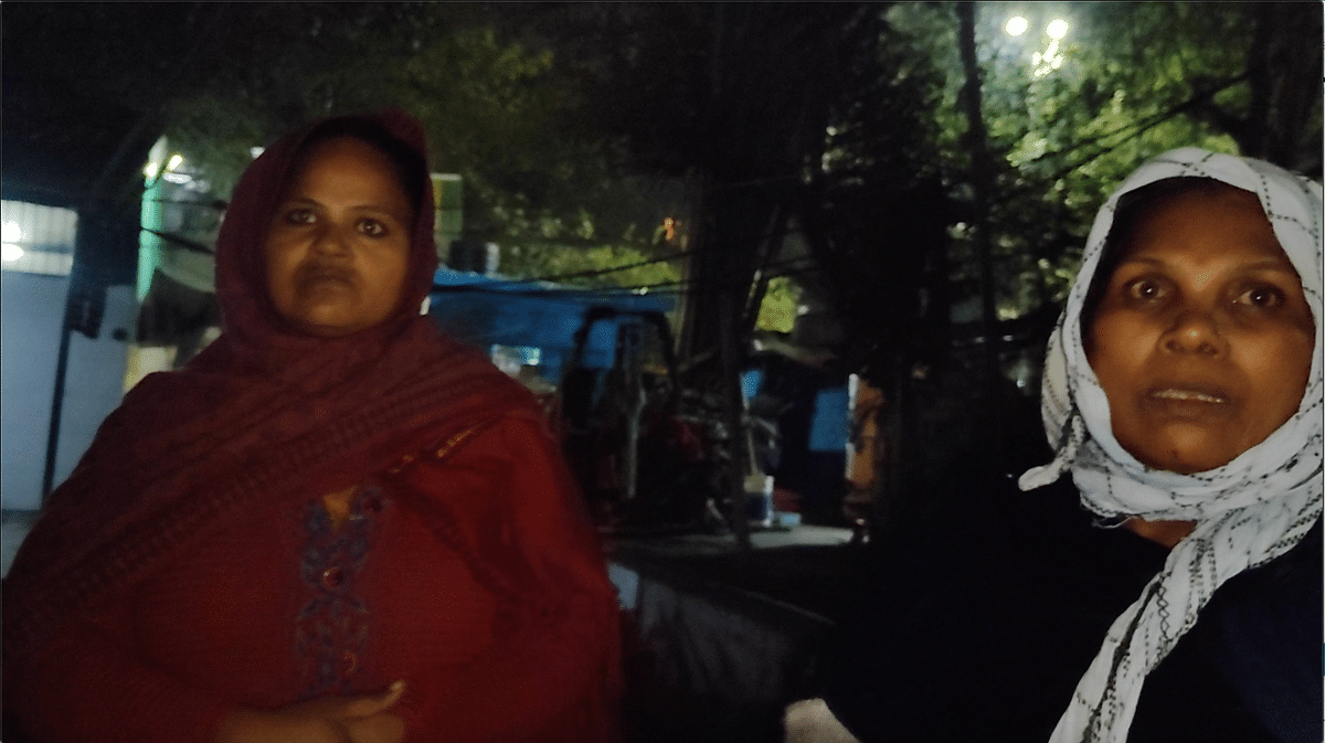 <div class="paragraphs"><p>Laxmi and Kusum, residents of Delhi's Sarai Kale Khan Shelter Home</p></div>