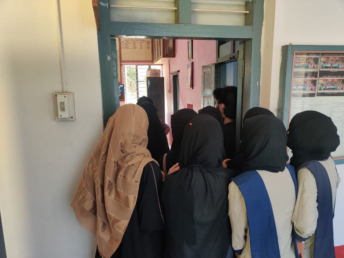 The eight Hijab-clad Muslim girls haven't been allowed to enter their classrooms for 20 days now.