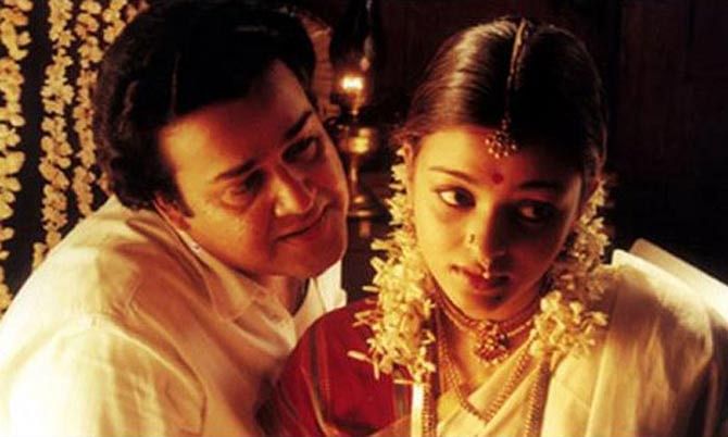 What makes Iruvar special is Mohanlal’s splendid performance as MGR.