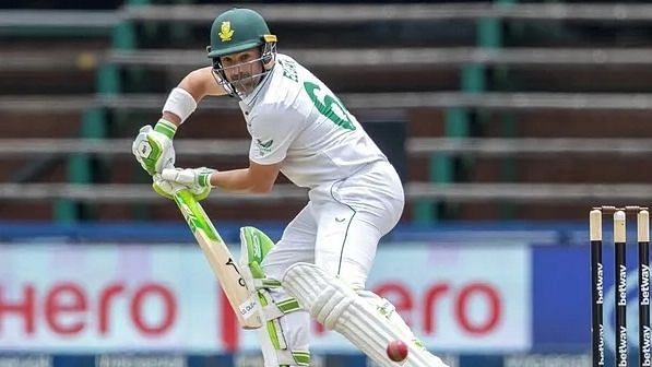 <div class="paragraphs"><p>Dean Elgar while batting SA to a win in the second Test</p></div>