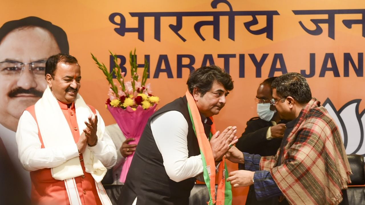 <div class="paragraphs"><p>Former Member of Parliament and Congress In-Charge of Jharkhand, <a href="https://www.thequint.com/uttar-pradesh-elections/nior-congress-leader-and-former-union-minister-rpn-singh-resigns-from-party">RPN Singh tweeted</a> on 25 January morning that he is beginning a new chapter in his political career.</p></div>