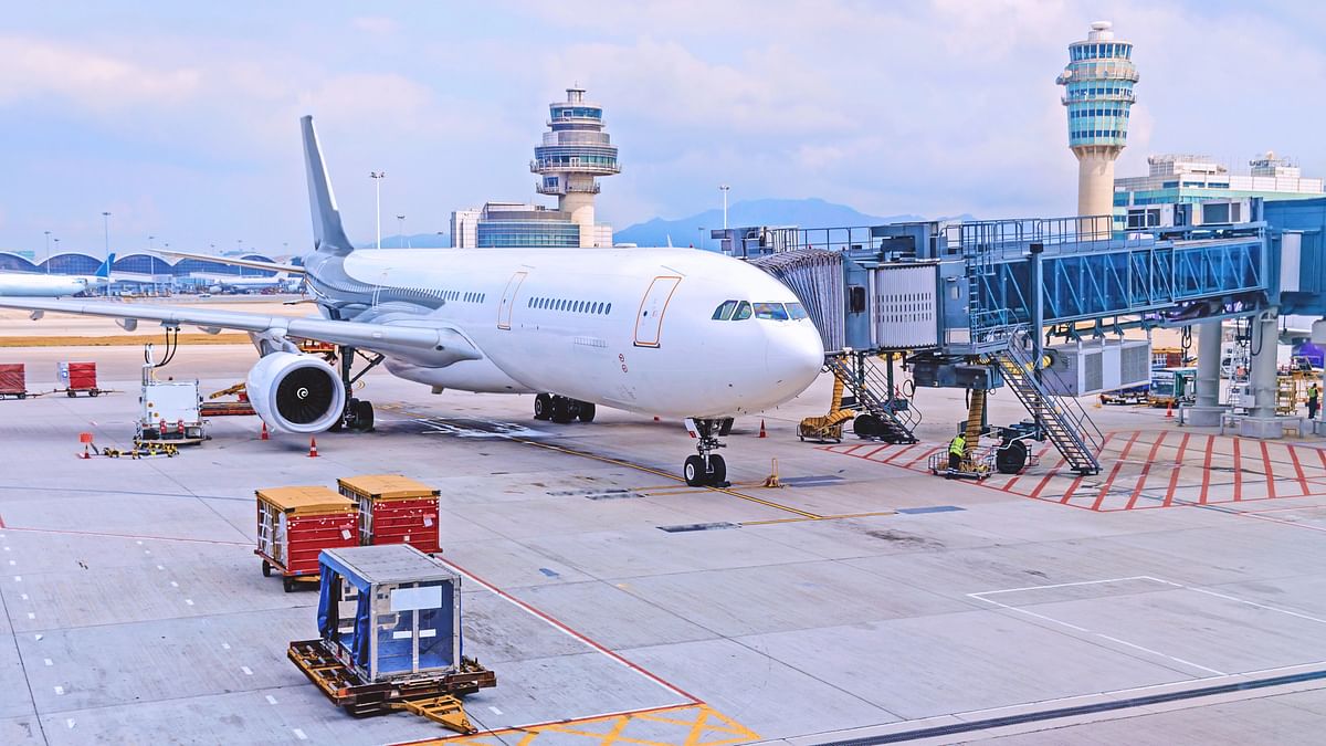 Amid Omicron Concerns, Hong Kong Bans Flights From India & 7 Nations