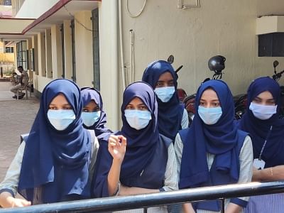 Seven Teachers in Gadag Suspended for 'Allowing' Girls in Hijab To Sit for Exam