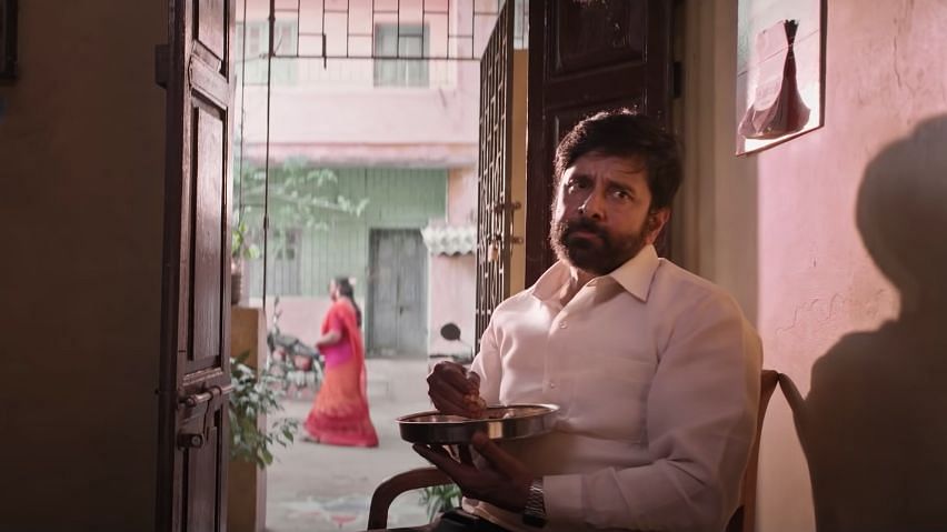 Review of 'Mahaan' directed by Karthik Subbaraj and starring Vikram.