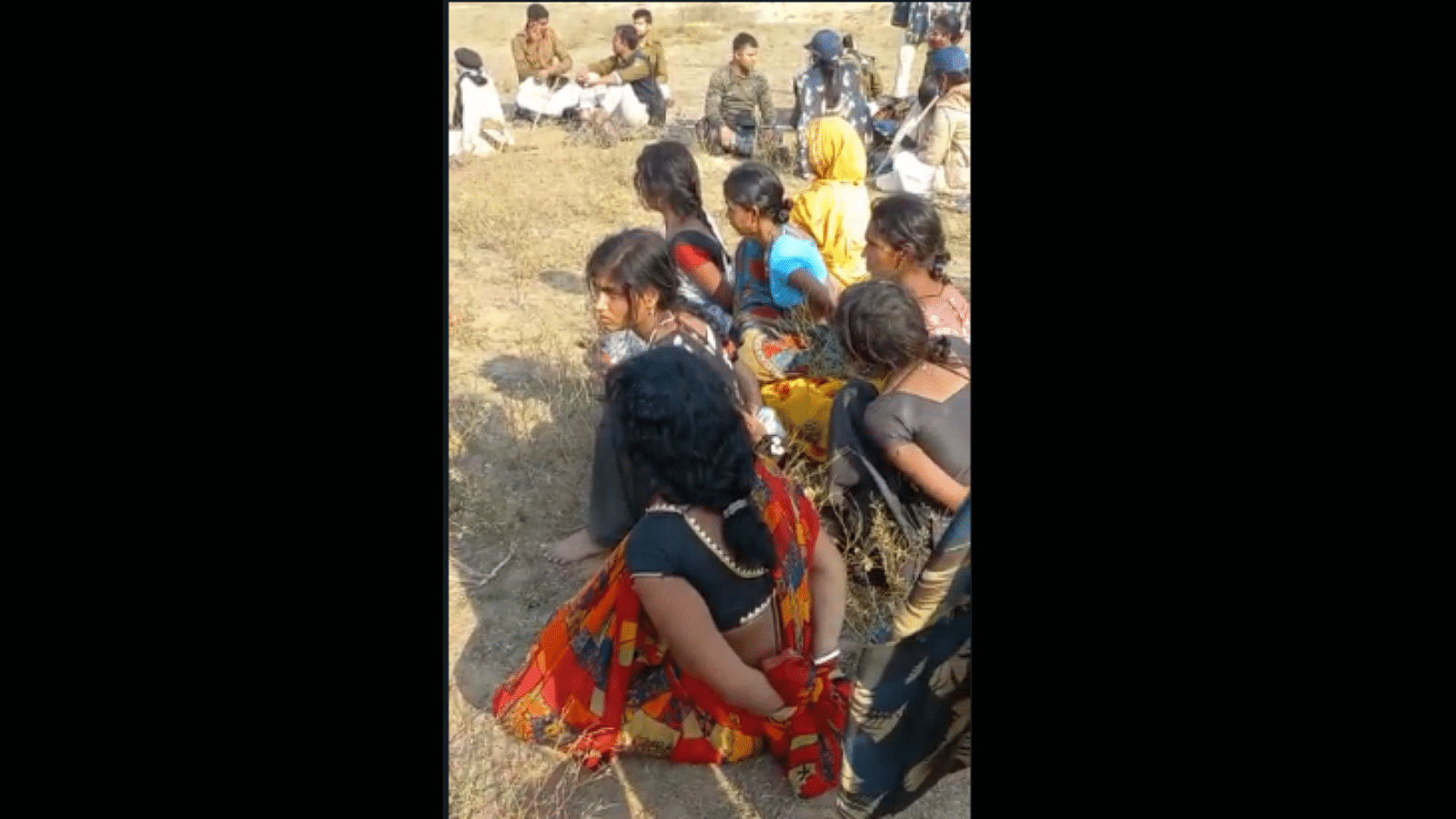 <div class="paragraphs"><p>Several villagers in Bihar's Gaya were injured on Tuesday, 15 February, after a clash with police over the alleged mining of sand from a riverbank in the district.</p></div>