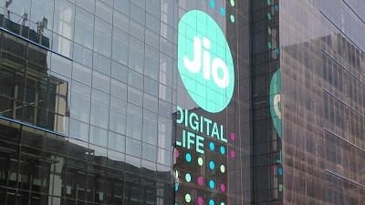 <div class="paragraphs"><p>Jio</p></div>