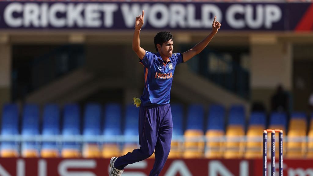 <div class="paragraphs"><p>Raj Bawa was Player of the Match in the U-19 World Cup final</p></div>
