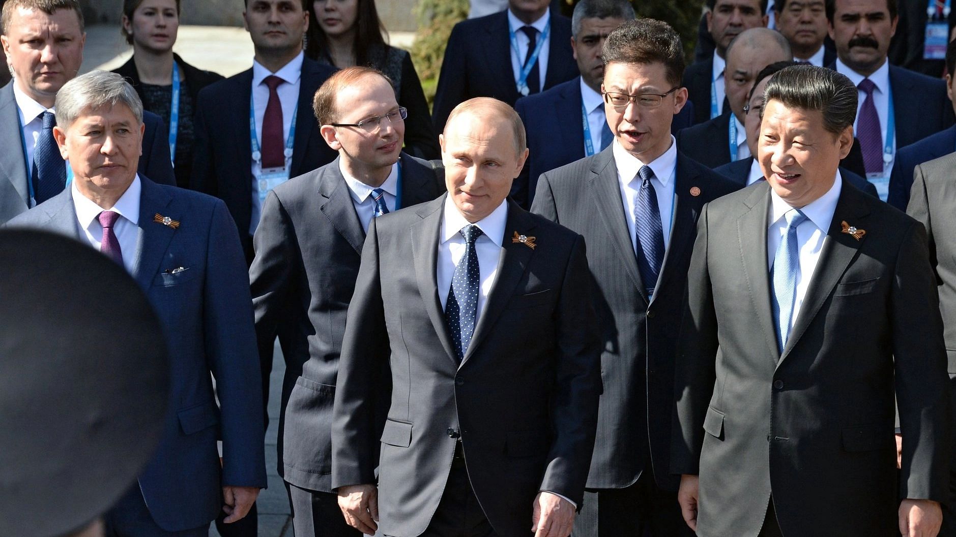 <div class="paragraphs"><p>Vladimir Putin with Xi Jinping during a state visit to Moscow in 2015.</p></div>