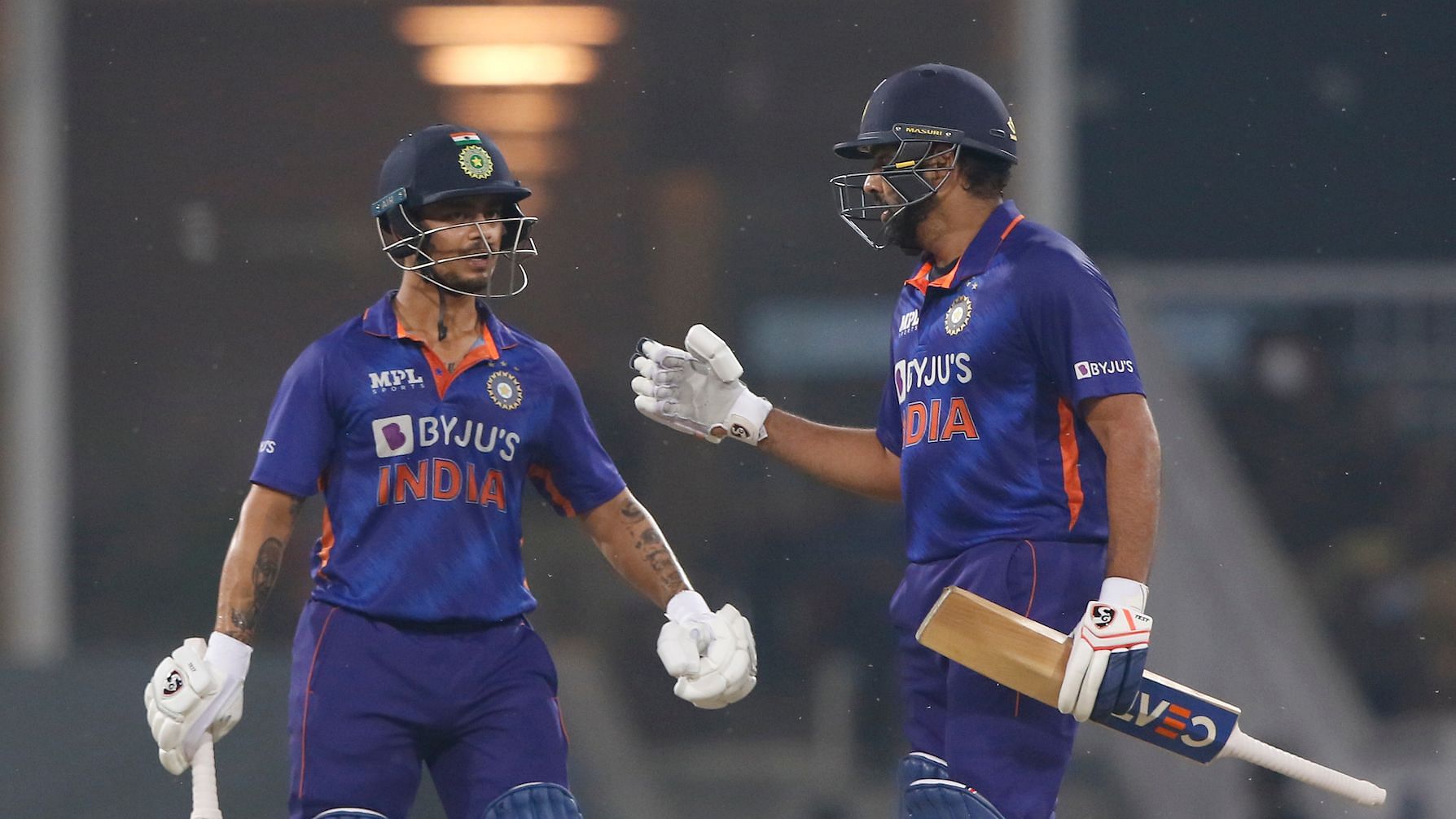 <div class="paragraphs"><p>Rohit Sharma congratulates Ishan Kishan on his half century in the T20I series-opener vs Sri Lanka.</p></div>