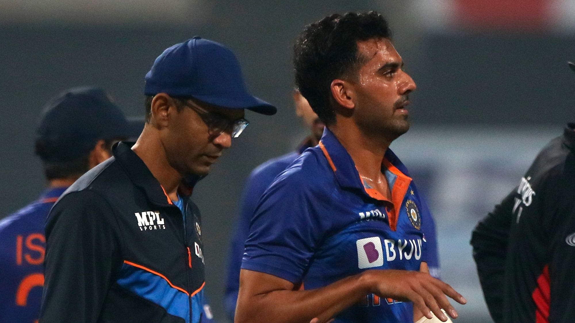<div class="paragraphs"><p>Deepak Chahar walking off at Eden Gardens after getting injured during his second over against WI in the 3rd T20I</p></div>