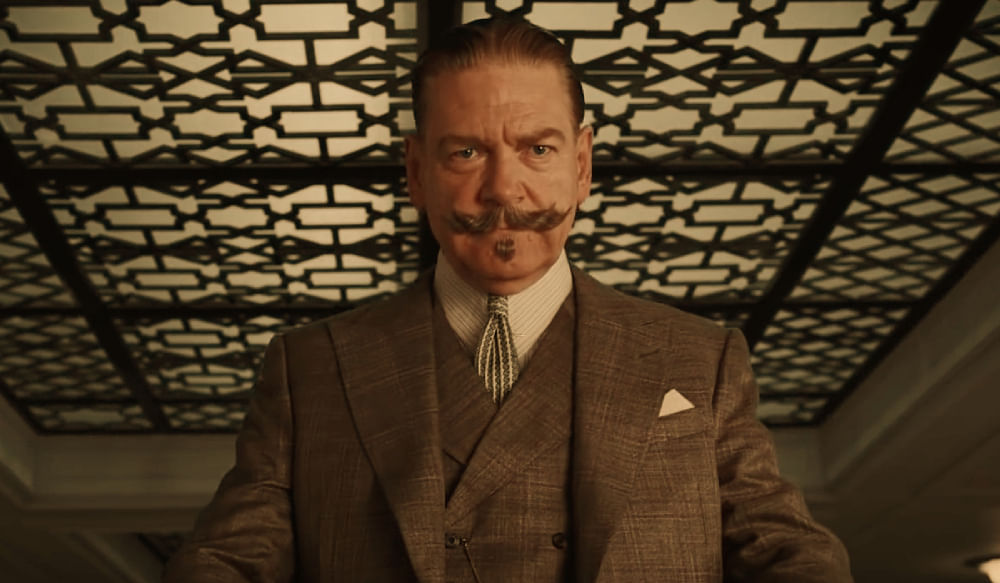 Review of Kenneth Branagh's 'Death on the Nile' starring Gal Gadot, Emma Mackey, Russell Brand.