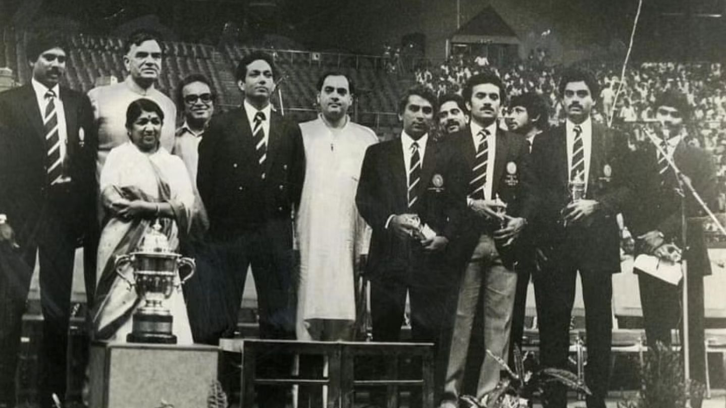 <div class="paragraphs"><p>Lata Mangeshkar with the Indian cricket team and the 1983 World Cup trophy.&nbsp;</p></div>