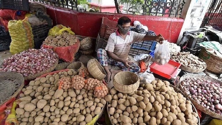 Wholesale Price Inflation Eases to 13.93% in July Compared to 15.18% in June