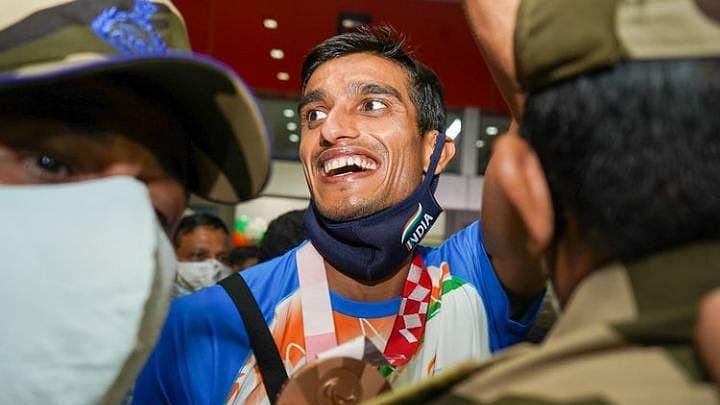 <div class="paragraphs"><p>File: India's Paralympian Sharad Kumar arrived in New Delhi to a great welcome.&nbsp;</p></div>