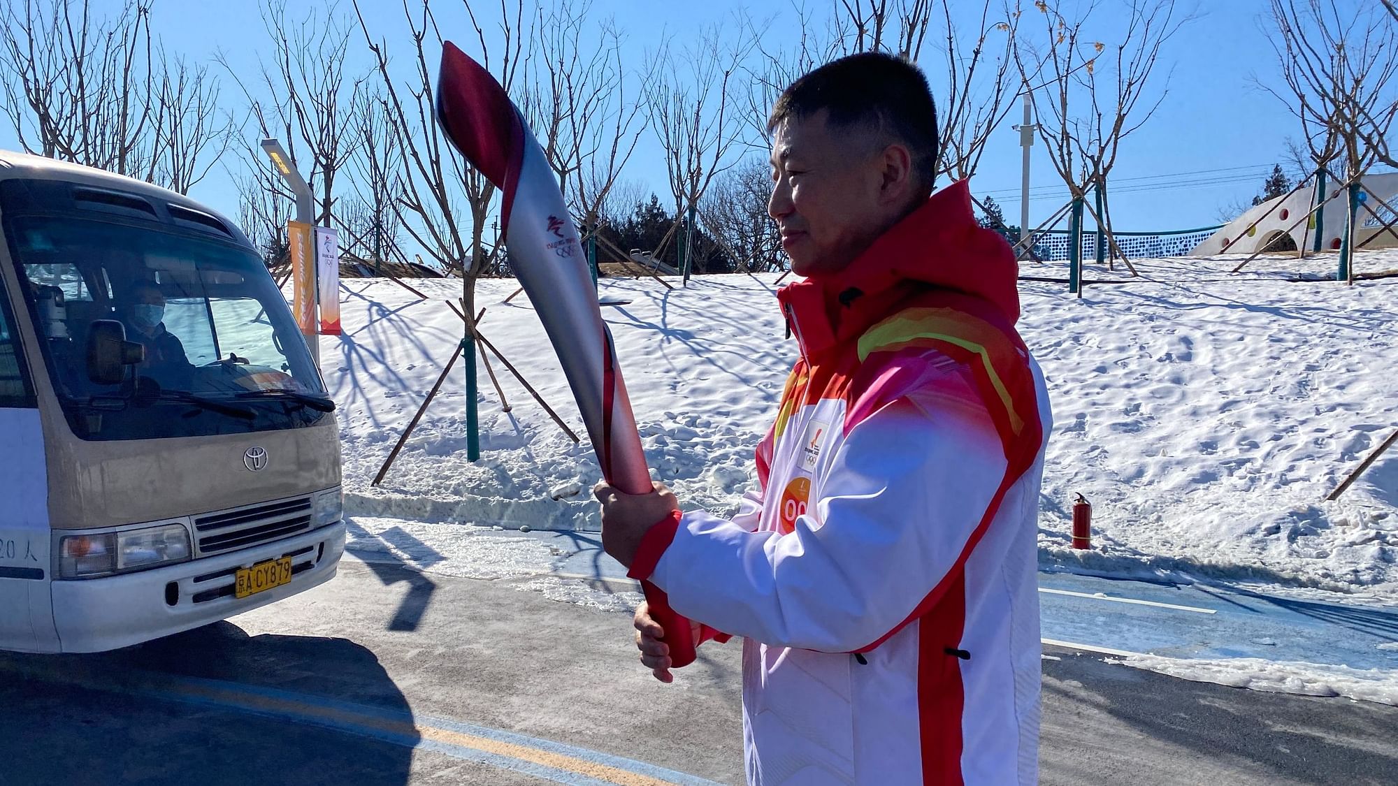 <div class="paragraphs"><p>Ahead of the 2022 Winter Olympics in Beijing, China on Wednesday, 2 February, shared that among the torchbearers of the Olympic flame was a soldier who had fought against India in the Galwan Valley in 2020.</p></div>