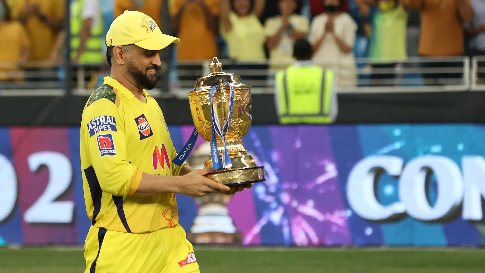 <div class="paragraphs"><p>MS Dhoni with the IPL trophy after the final in 2021.&nbsp;</p></div>