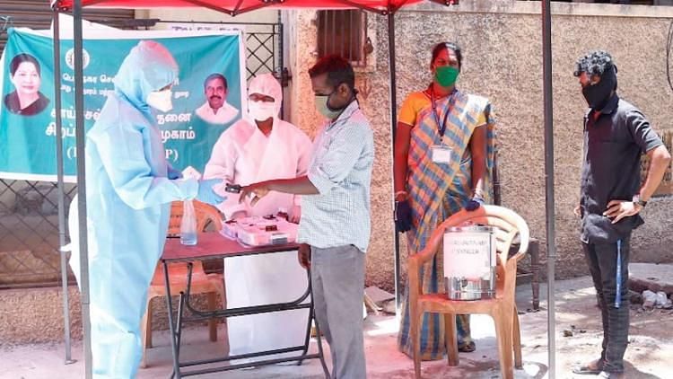<div class="paragraphs"><p>Over 1,800 doctors who served in COVID-19 wards in Tamil Nadu for the last 16 months are now going to lose their jobs with the government deciding to scrap the AMMA Mini Clinics Scheme.</p><p>Image used for representational purposes only.</p></div>