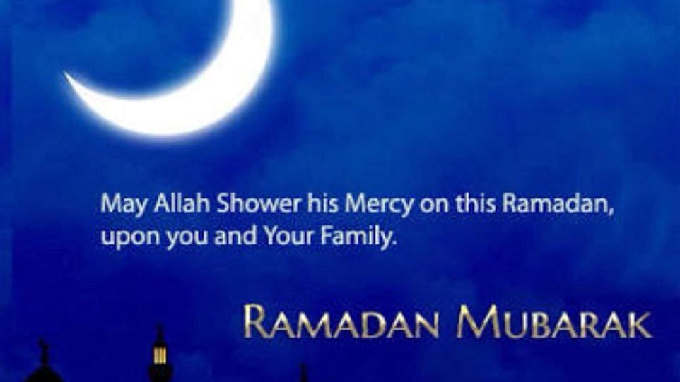 Here are some quotes and images that you can send your loved ones this Ramadan. 