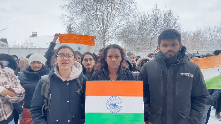 <div class="paragraphs"><p>Image used for representation only. Students of the <a href="https://www.thequint.com/news/world/they-only-talk-kharkiv-indian-students-ukraine-sumy-urge-speedy-evacuation#read-more">Sumy State University</a>, located in a town 40 kilometers away from Ukraine’s north-east border.</p></div>