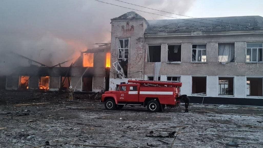 21 Dead After Pre-Dawn Russian Shelling Hits School in Ukraine’s Merefa