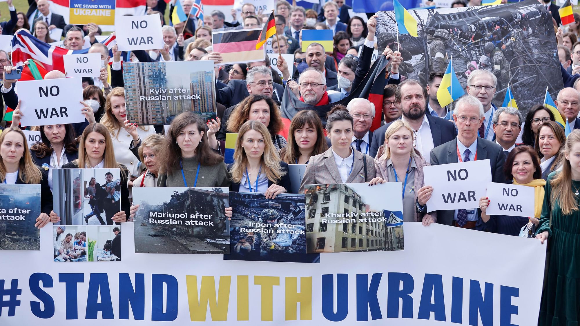 <div class="paragraphs"><p>Members of the Parliamentary Assembly of the Council of Europe (PACE) demonstrate against the war in Ukraine.</p></div>