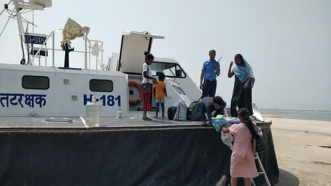 <div class="paragraphs"><p>The six persons, including three children, were left stranded mid-sea and were rescued by Coast Guard officials on Tuesday, 22 March.</p></div>