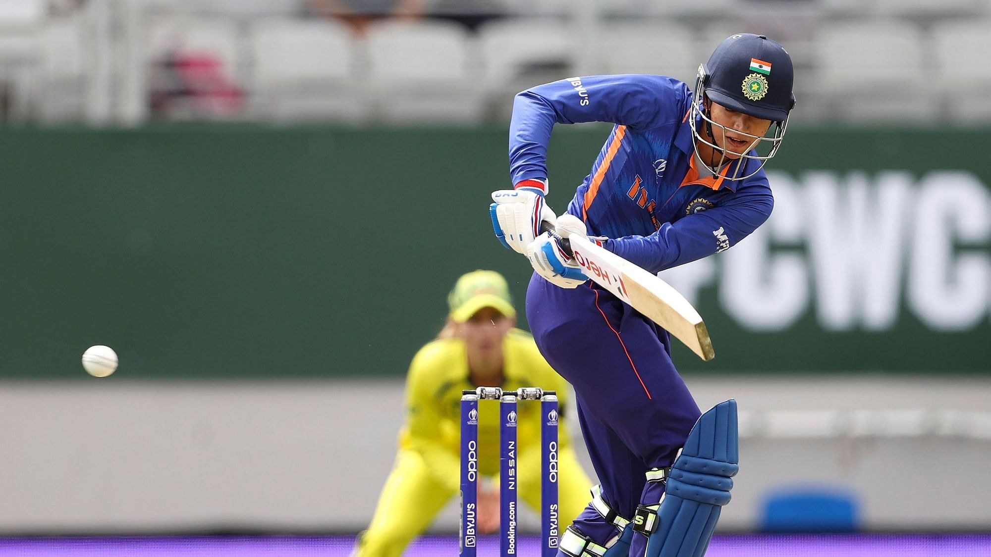 <div class="paragraphs"><p>Smriti Mandhana bats during India's innings against Australia in the 2022 Women's ODI World Cup.</p></div>
