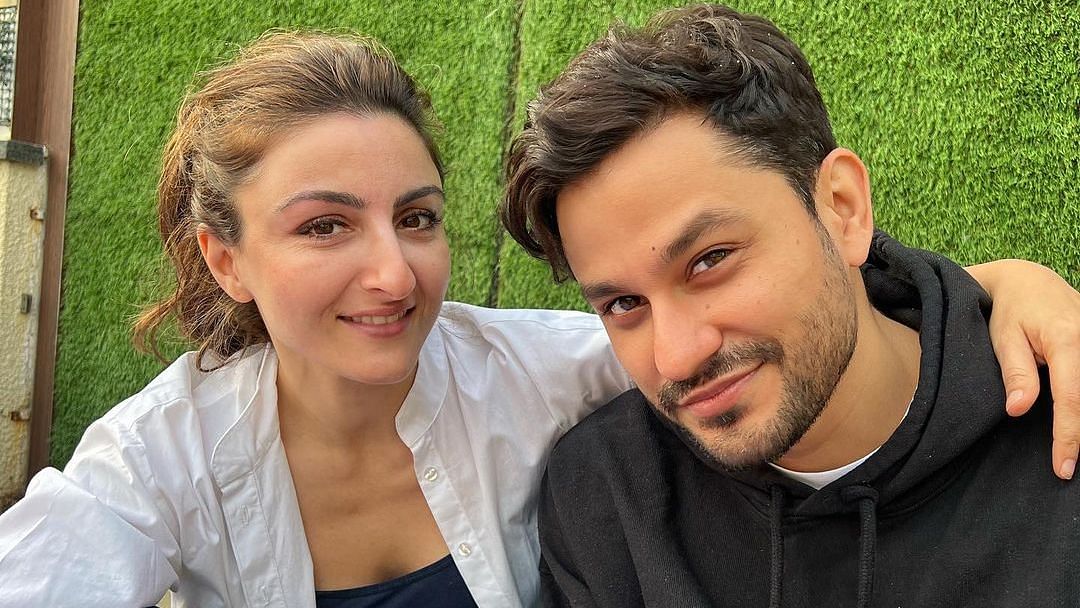 <div class="paragraphs"><p>Actor Soha Ali Khan took to her social media to pen a heartfelt note for her husband Kunal Khemu on 22 March.</p></div>