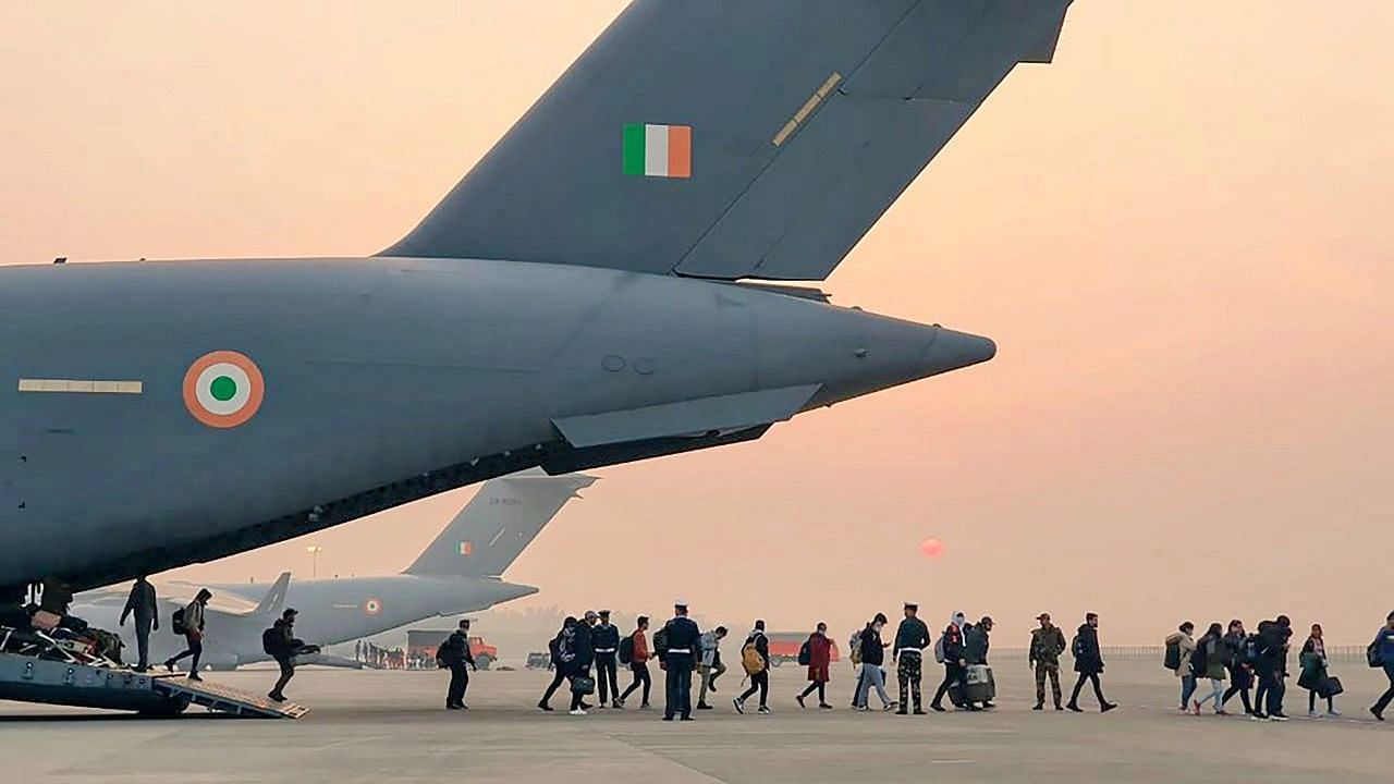 <div class="paragraphs"><p>Ghaziabad: Indian nationals, evacuated from war-torn Ukraine, on their arrival at the Hindon airbase, in Ghaziabad on Friday, 4 4 March</p></div>