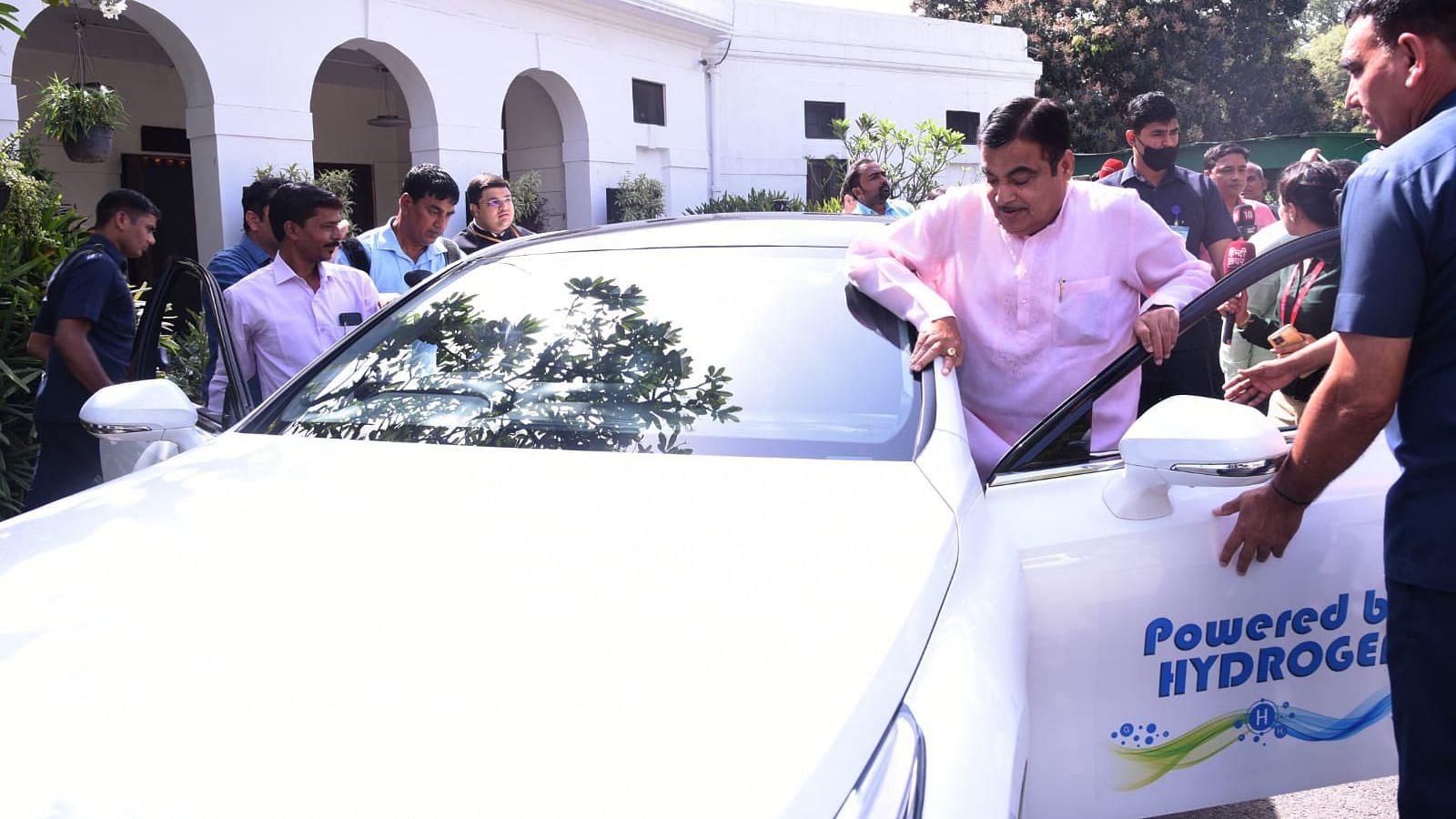 <div class="paragraphs"><p>Union Minister Nitin Gadkari embarking on the hydrogen car outside Parliament on Wednesday.&nbsp;</p></div>