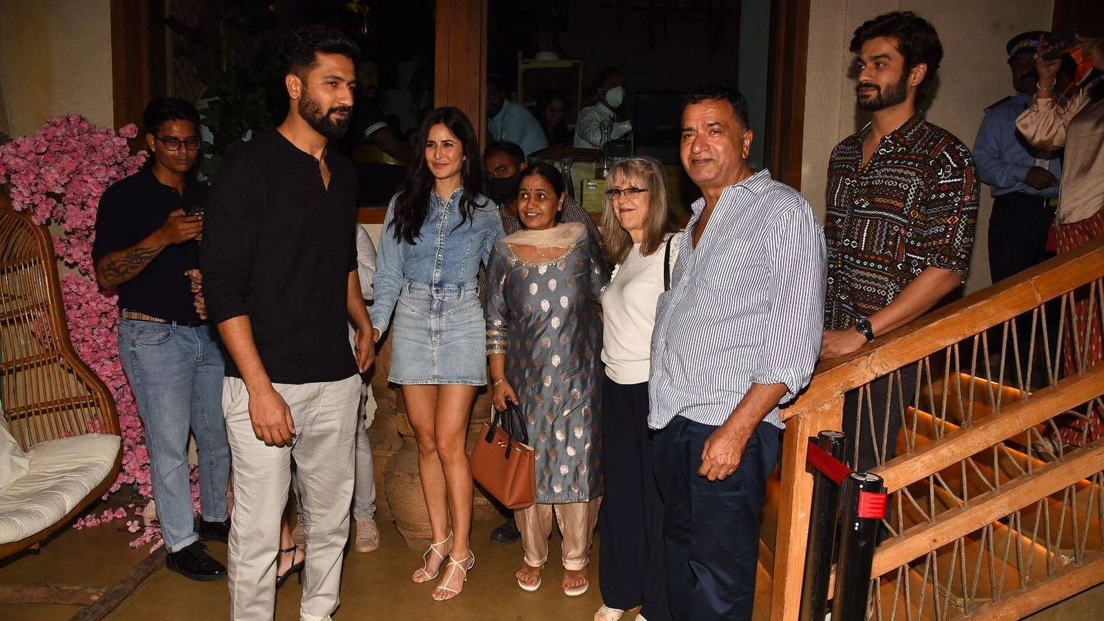 <div class="paragraphs"><p>Katrina Kaif and Vicky Kaushal step out for dinner with their families in Mumbai.</p></div>