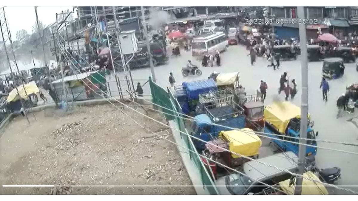 Two Killed, Several Injured in Grenade Attack in Srinagar Market