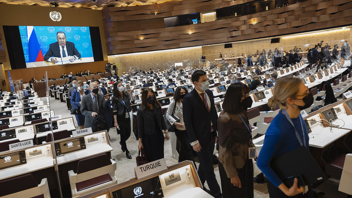 Over 100 Diplomats Walk Out After Russian Foreign Min Called to Address UNHRC