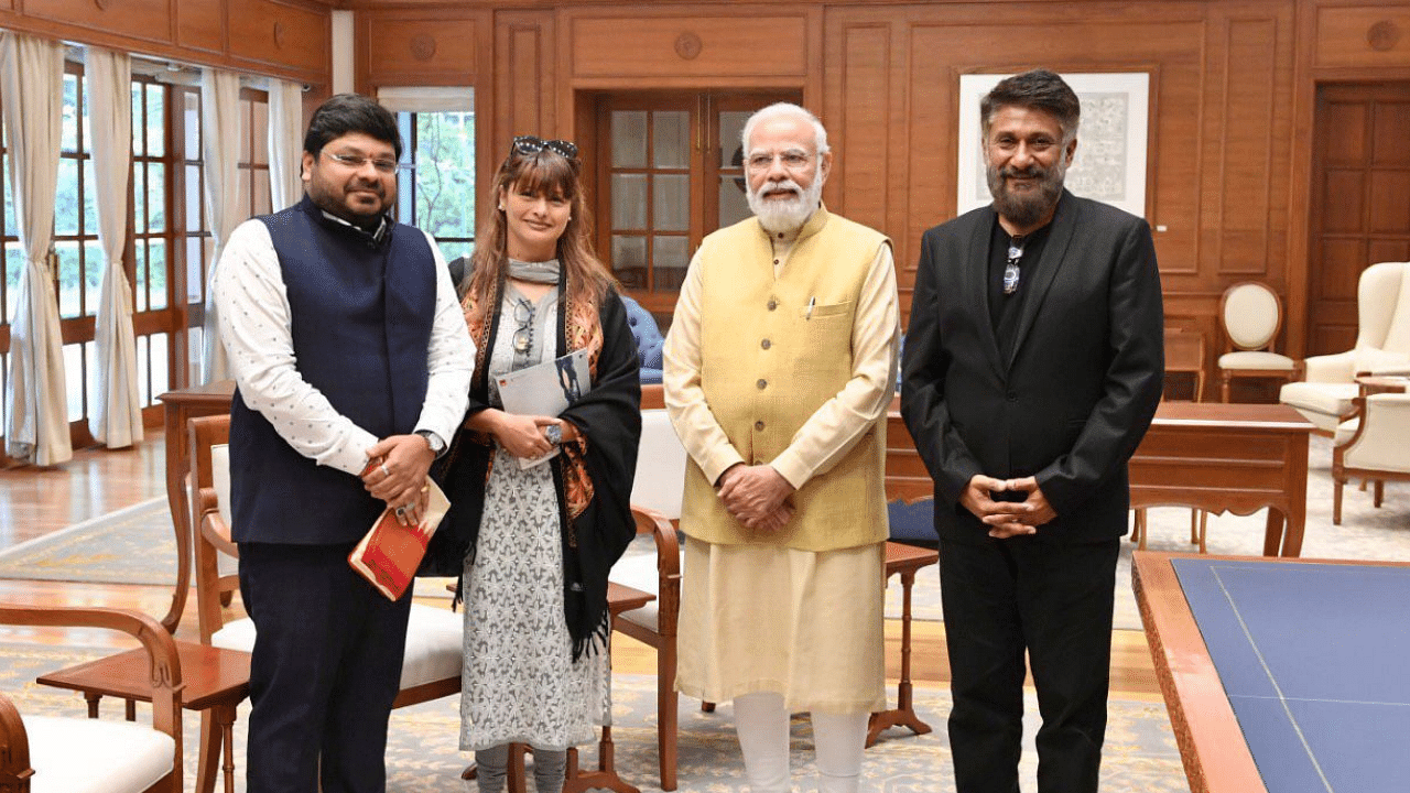 <div class="paragraphs"><p>Prime Minister Narendra Modi with the makers of 'The Kashmir Files'.</p></div>