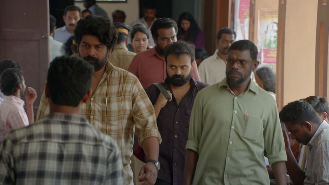Our review of the new Malayalam film 'Pada' based on a real hostage drama.