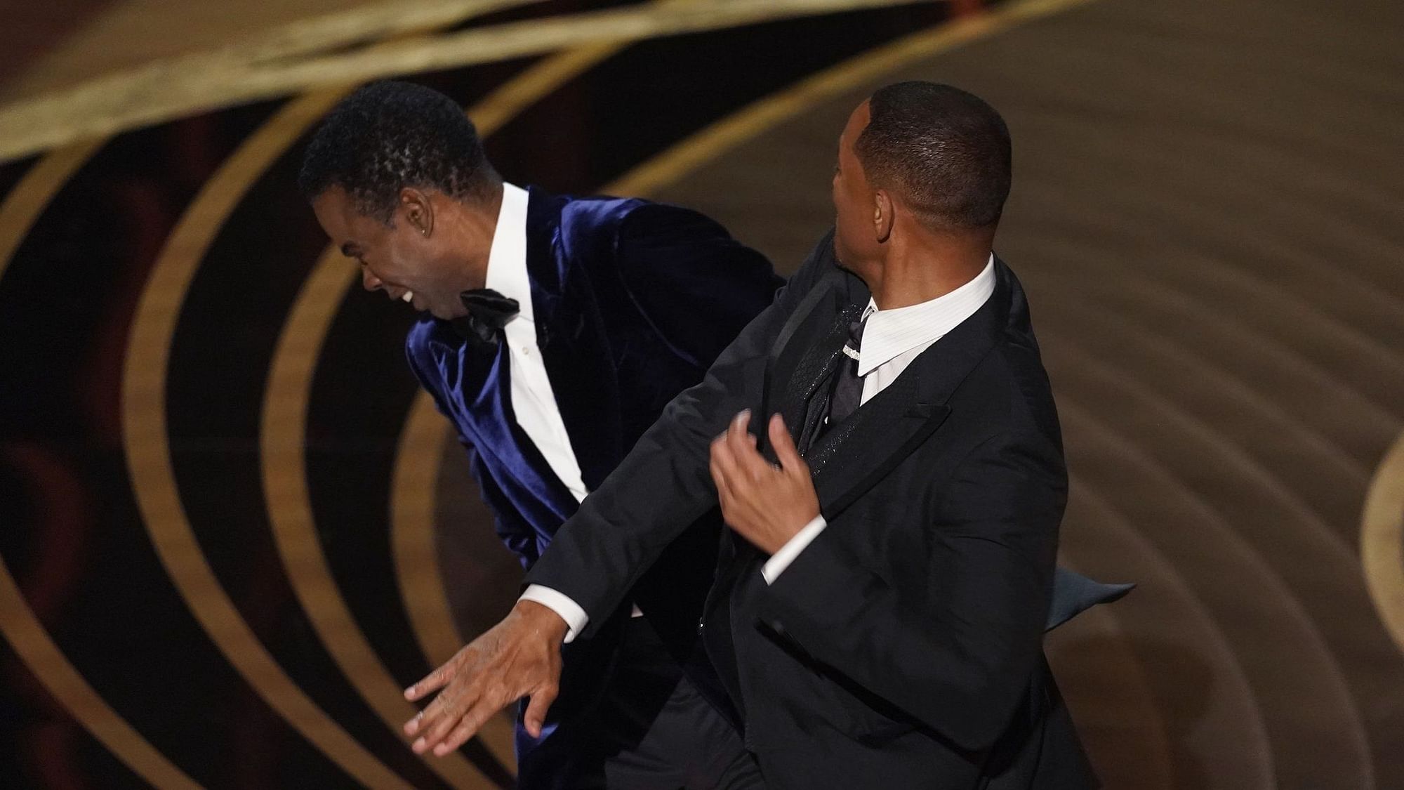 <div class="paragraphs"><p>Will Smith slaps Chris Rock at the Oscars 2022.</p></div>