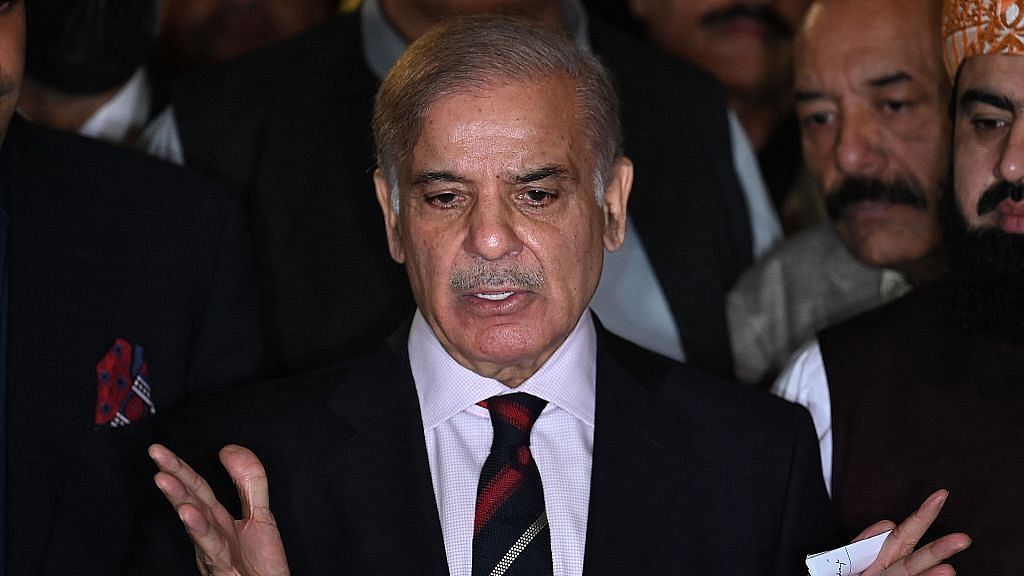 <div class="paragraphs"><p><a href="https://www.thequint.com/news/world/who-is-shahbaz-sharif-the-man-who-is-likely-to-pick-up-the-reins-in-pakistan">Pakistan Prime Minister (PM) Shehbaz Sharif</a> on Sunday, 29 May, said that he would sell his clothes to provide the cheapest wheat flour to people if Mahmood Khan, the Chief Minister of Khyber Pakhtunkhwa, did not bring down the price of 10-kg wheat to Rs 400 in the next 24 hours.</p><p><br></p></div>