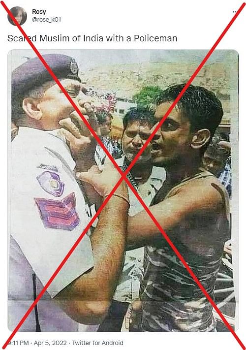 The image is from Jodhpur when a hawker, identified as Dharmendra, assaulted a police personnel.