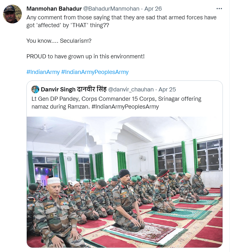 Heartwarming picture of Indian Army Officers offering Namaz during Ramzan went viral