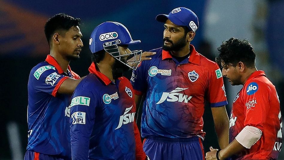 <div class="paragraphs"><p>Delhi Capitals' physio Patrick Farhat had tested positive for Covid-19.</p></div>