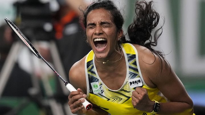 Singapore Open: PV Sindhu roars in Lion City