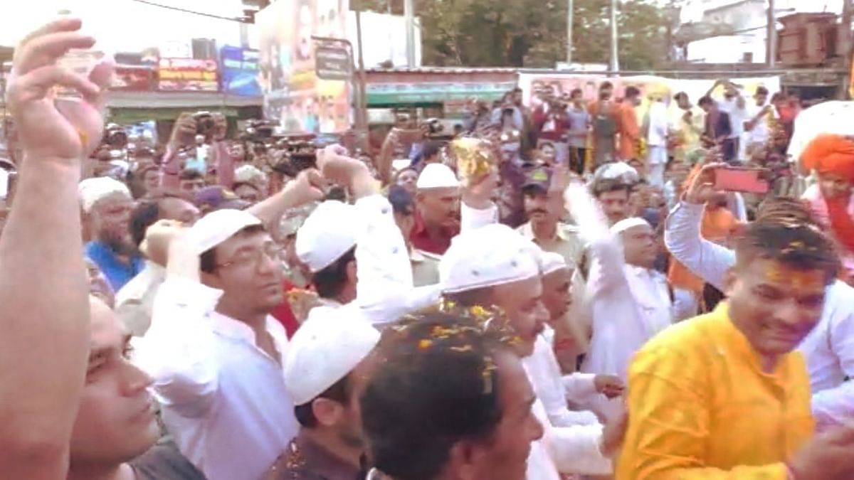 Muslims Shower Flower Petals on Hanuman Jayanti Procession in Bhopal