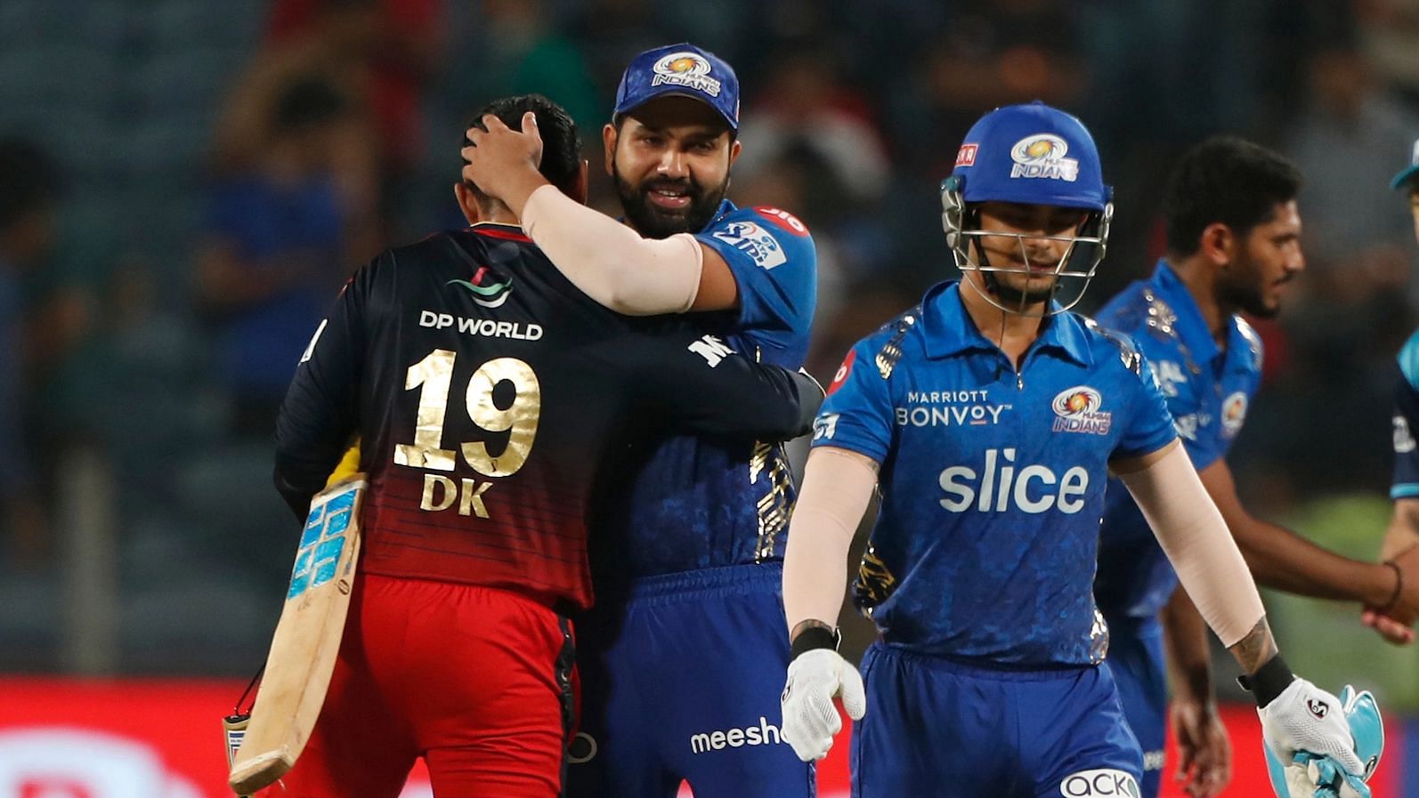 <div class="paragraphs"><p>Mumbai Indians were playing RCB in Saturday's evening match</p></div>