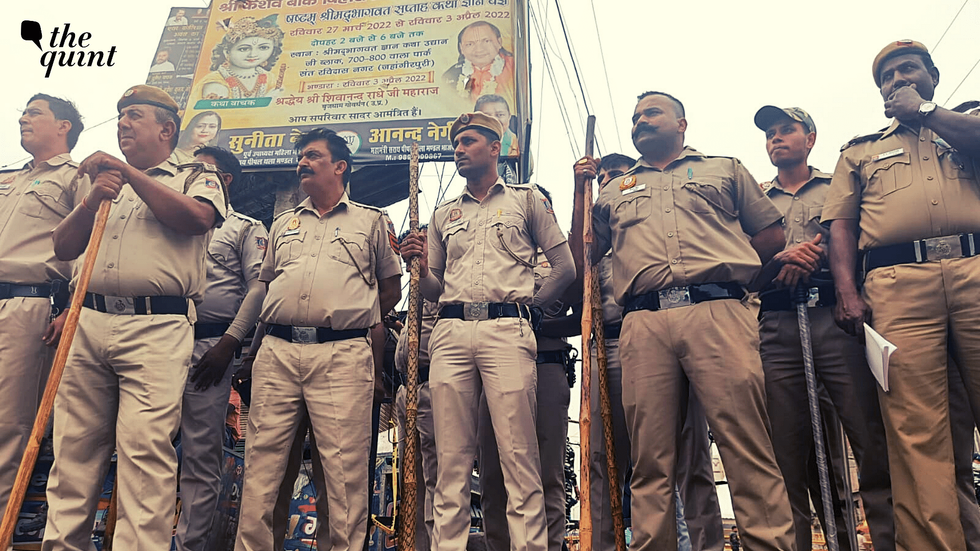 <div class="paragraphs"><p>A day after the brief anti-encroachment drive in Delhi's Jahangirpuri, and ahead of the Supreme Court's hearing in the matter on Thursday, 21 April, heavy police deployment is being witnessed in the violence-hit district.</p></div>